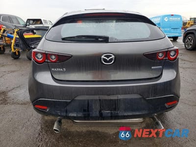 Zdjęcie 6 z 12 samochodu: 2024 MAZDA 3 PREFERRED VIN:JM1BPALMXR1711298 - miniatura