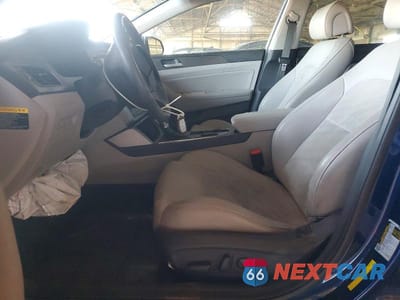 Zdjęcie 7 z 12 samochodu: 2016 HYUNDAI SONATA SPORT VIN:5NPE34AFXGH403746 - miniatura