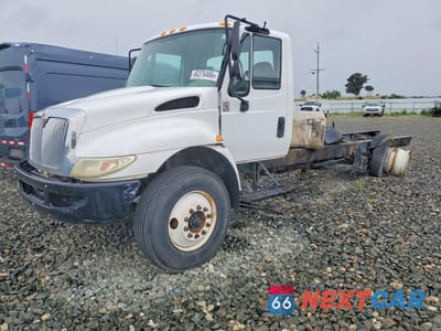 2017 INTERNATIONAL 4300 TRUCK CAB AND CHASSIS 3HAMMMML9HL458339 - główne zdjęcie licytacji z USA - miniatura