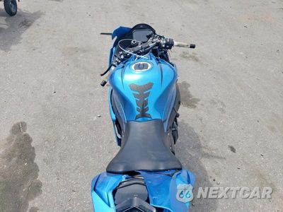 Zdjęcie 6 z 9 samochodu: 2024 KAWASAKI ZX1002 M VIN:JKBZXVM18RA007309 - miniatura