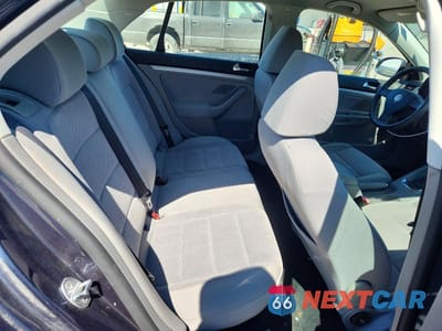 Zdjęcie 10 z 11 samochodu: 2009 VOLKSWAGEN JETTA S VIN:3VWJM71K49M034760 - miniatura