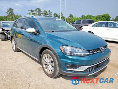 Czwarte zdjęcie samochodu z boku: 2019 VOLKSWAGEN GOLF ALLTRACK S VIN:3VWH17AU2KM510213 - miniatura