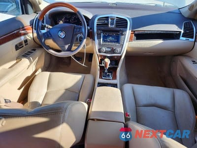 Zdjęcie 8 z 13 samochodu: 2007 CADILLAC SRX VIN:1GYEE637570160317 - miniatura