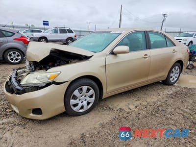 2010 TOYOTA CAMRY LE 4T4BF3EK2AR071165 - główne zdjęcie licytacji z USA - miniatura