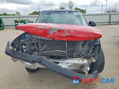 Piąte zdjęcie samochodu w środku: 1999 CHEVROLET SILVERADO C1500 VIN:1GCEC14W2XZ192402 - miniatura