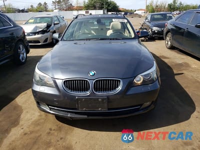Piąte zdjęcie samochodu w środku: 2010 BMW 535 XI VIN:WBAPT7C5XAC237873 - miniatura