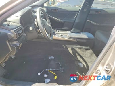 Zdjęcie 7 z 12 samochodu: 2019 LEXUS IS 300 VIN:JTHBA1D29K5099591 - miniatura