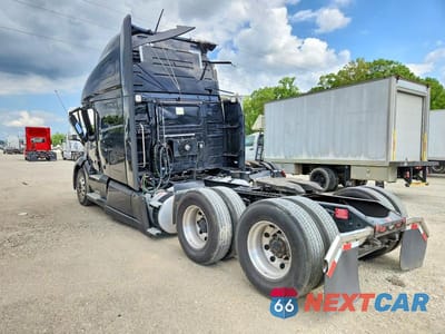 Trzecie zdjęcie samochodu z tyłu: 2024 VOLVO VNL SEMI TRUCK VIN:4V4NC9EH3RN336570 - miniatura