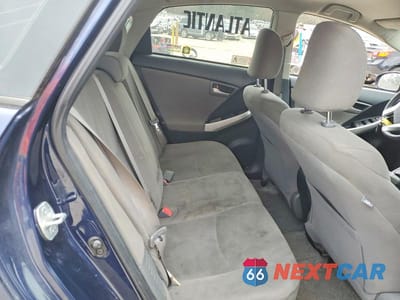 Zdjęcie 10 z 12 samochodu: 2013 TOYOTA PRIUS C FOUR VIN:JTDKN3DUXD0355031 - miniatura