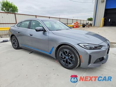 Czwarte zdjęcie samochodu z boku: 2023 BMW I4 EDRIVE 40 VIN:WBY73AW04PFP37355 - miniatura