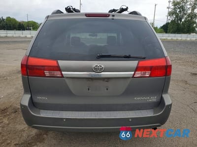 Zdjęcie 6 z 13 samochodu: 2005 TOYOTA SIENNA VIN:5TDZA22C05S320351 - miniatura