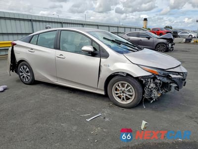Czwarte zdjęcie samochodu z boku: 2022 TOYOTA PRIUS PRIME XLE VIN:JTDKAMFP6N3213719 - miniatura