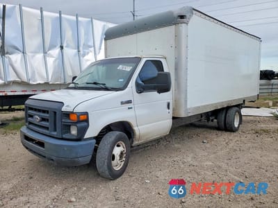 2014 FORD E350 BOX TRUCK 1FDWE3FLXEDA61382 - główne zdjęcie licytacji z USA - miniatura