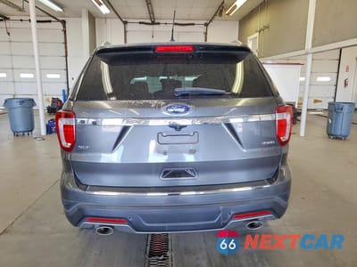Zdjęcie 6 z 13 samochodu: 2018 FORD EXPLORER XLT VIN:1FM5K8D88JGC49343 - miniatura