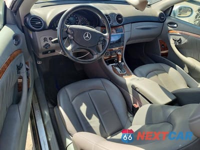 Zdjęcie 8 z 12 samochodu: 2006 MERCEDES-BENZ CLK 350 VIN:WDBTK56J06F172621 - miniatura