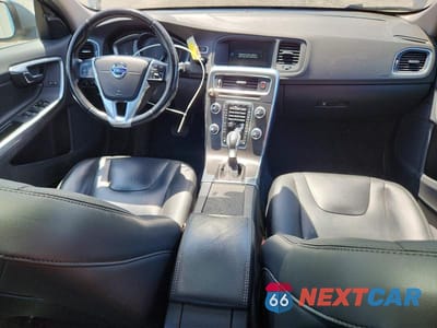 Zdjęcie 8 z 11 samochodu: 2016 VOLVO S60 PREMIER VIN:YV126MFK8G2392564 - miniatura