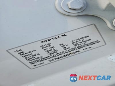 Zdjęcie 12 z 12 samochodu: 2023 TESLA MODEL Y VIN:7SAYGDEE3PF692795 - miniatura