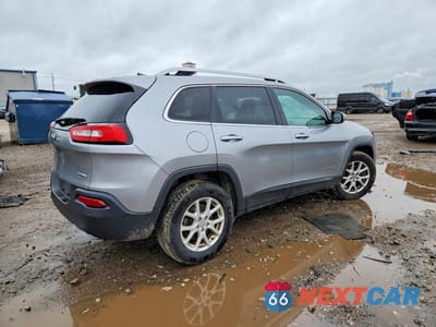 Trzecie zdjęcie samochodu z tyłu: 2016 JEEP CHEROKEE LATITUDE VIN:1C4PJMCS1GW198658 - miniatura