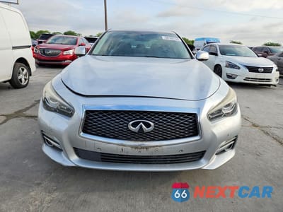 Piąte zdjęcie samochodu w środku: 2016 INFINITI Q50 3.0T PREMIUM VIN:JN1EV7AR5GM344264 - miniatura