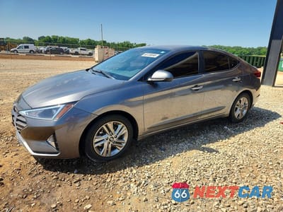 2019 HYUNDAI ELANTRA SEL 5NPD84LF3KH446831 - główne zdjęcie licytacji z USA - miniatura