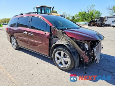 Czwarte zdjęcie samochodu z boku: 2019 HONDA ODYSSEY EXL VIN:5FNRL6H7XKB045860 - miniatura