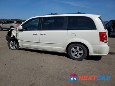 Drugie zdjęcie samochodu z przodu: 2013 DODGE GRAND CARAVAN SXT VIN:2C4RDGCGXDR581886 - miniatura