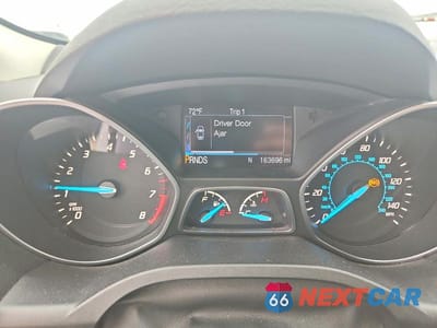 Zdjęcie 9 z 13 samochodu: 2016 FORD ESCAPE SE VIN:1FMCU0GX5GUB07029 - miniatura