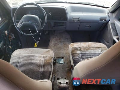 Zdjęcie 8 z 14 samochodu: 1994 FORD EXPLORER VIN:1FMDU34X8RUA80597 - miniatura