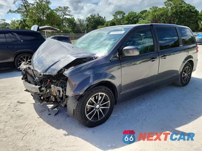 2019 DODGE GRAND CARAVAN SXT 2C4RDGCG9KR553090 - główne zdjęcie licytacji z USA - miniatura