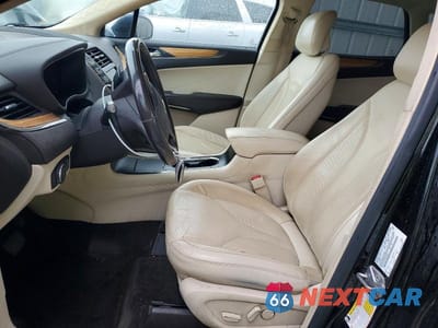 Zdjęcie 7 z 13 samochodu: 2016 LINCOLN MKC SELECT VIN:5LMCJ2C9XGUJ19007 - miniatura