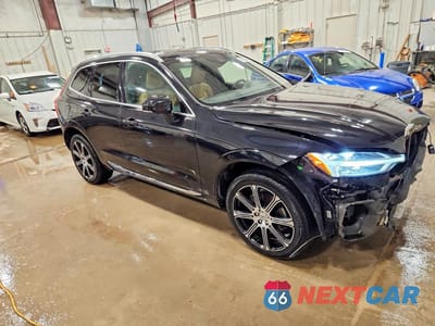 Czwarte zdjęcie samochodu z boku: 2018 VOLVO XC60 T8 INSCRIPTION VIN:LYVBR0DL4JB100772 - miniatura