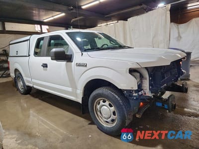 Czwarte zdjęcie samochodu z boku: 2018 FORD F150 SUPER CAB VIN:1FTEX1CB1JKF31427 - miniatura