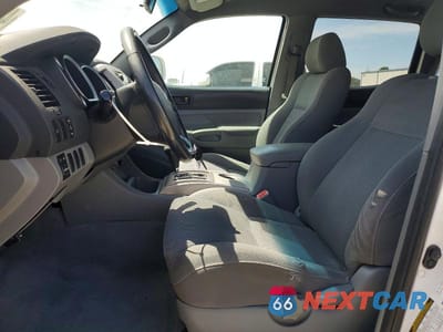 Zdjęcie 7 z 11 samochodu: 2007 TOYOTA TACOMA PRERUNNER V6 VIN:5TEJU62NX7Z445313 - miniatura