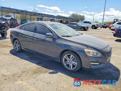 Czwarte zdjęcie samochodu z boku: 2015 VOLVO S60 PREMIER VIN:YV126MFB9F2301283 - miniatura