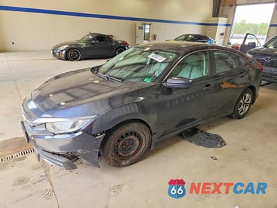 2018 HONDA CIVIC LX 2HGFC2F50JH569784 - główne zdjęcie licytacji z USA - miniatura
