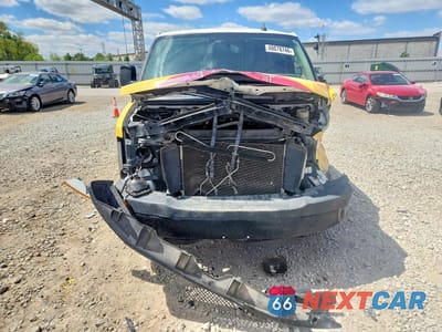 Piąte zdjęcie samochodu w środku: 2016 CHEVROLET EXPRESS G3500 DELIVERY VAN VIN:1GCZGGFG0G1141915 - miniatura
