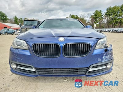 Piąte zdjęcie samochodu w środku: 2016 BMW 528 XI VIN:WBA5A7C59GG151405 - miniatura