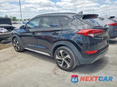 Drugie zdjęcie samochodu z przodu: 2018 HYUNDAI TUCSON VALUE VIN:KM8J33A2XJU649274 - miniatura