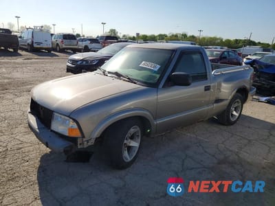 2001 GMC SONOMA 1GTCS145718179076 - główne zdjęcie licytacji z USA - miniatura