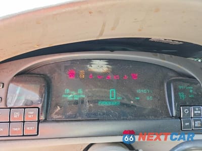 Zdjęcie 9 z 13 samochodu: 1997 CADILLAC DEVILLE VIN:1G6KD54Y7VU257265 - miniatura