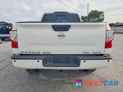 Zdjęcie 6 z 12 samochodu: 2016 NISSAN TITAN XD SL VIN:1N6BA1F46GN510434 - miniatura