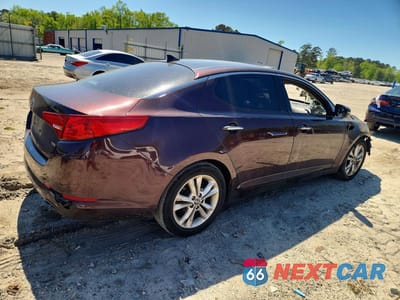 Trzecie zdjęcie samochodu z tyłu: 2011 KIA OPTIMA EX VIN:KNAGN4A73B5098317 - miniatura