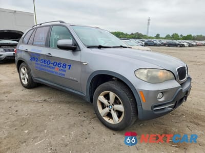 Czwarte zdjęcie samochodu z boku: 2009 BMW X5 XDRIVE30I VIN:5UXFE43579L273294 - miniatura