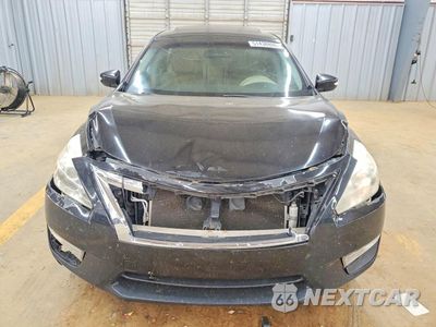 Piąte zdjęcie samochodu w środku: 2014 NISSAN ALTIMA 2.5 SV VIN:1N4AL3AP6EC183862 - miniatura