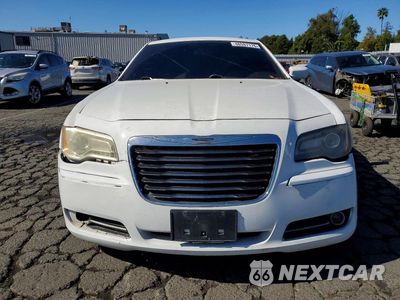 Piąte zdjęcie samochodu w środku: 2012 CHRYSLER 300 S VIN:2C3CCABG7CH186130 - miniatura