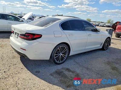 Trzecie zdjęcie samochodu z tyłu: 2021 BMW 530 I VIN:WBA53BH03MCF71161 - miniatura