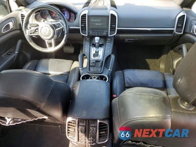 Zdjęcie 8 z 13 samochodu: 2017 PORSCHE CAYENNE VIN:WP1AA2A2XHKA87465 - miniatura