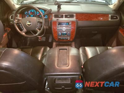 Zdjęcie 8 z 12 samochodu: 2011 CHEVROLET SILVERADO K1500 LTZ VIN:3GCPKTE3XBG217552 - miniatura