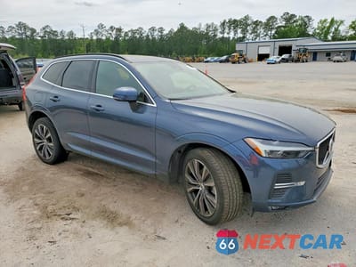 Czwarte zdjęcie samochodu z boku: 2022 VOLVO XC60 B5 MOMENTUM VIN:YV4L12DK5N1002472 - miniatura