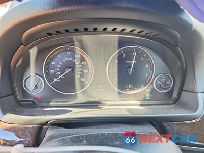 Zdjęcie 9 z 13 samochodu: 2012 BMW 535 XI VIN:WBAFU7C58CDU60130 - miniatura